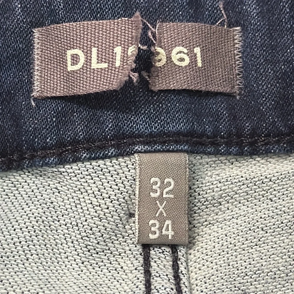 DL1961 slim leg